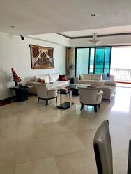 Pebble Bay (D15), Condominium #569795911